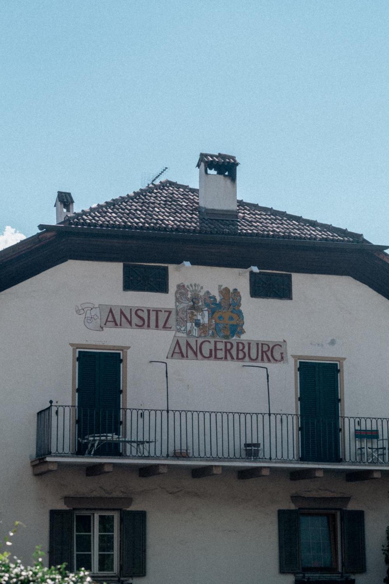 Angerburg Blumenhotel أبيانو سولاّ ستراذا المظهر الخارجي الصورة